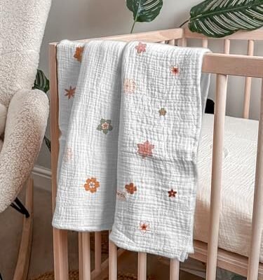 Meowcards Muslin Swaddle Blankets Review