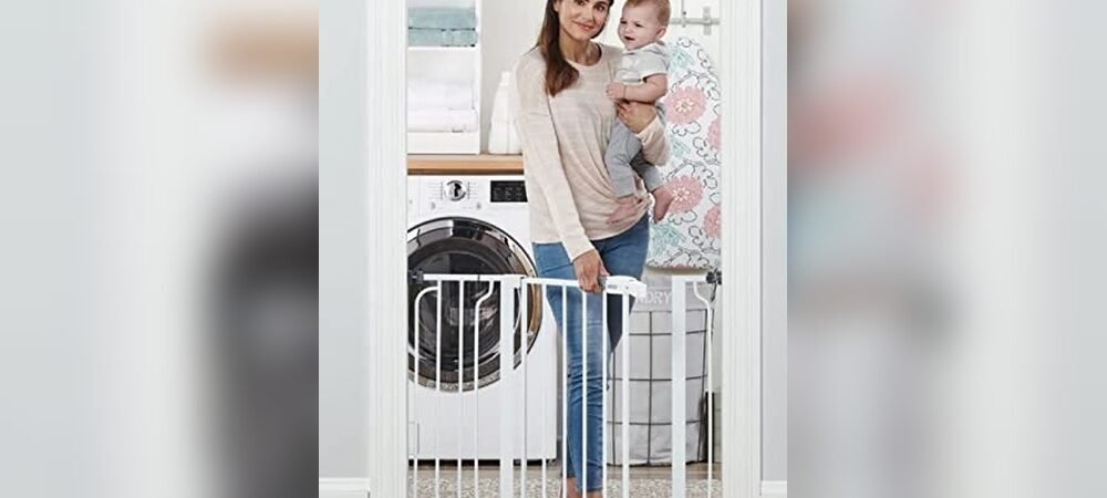 Best Baby Gates With Walk-Through Door