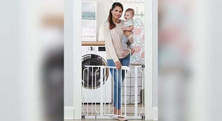 Best Baby Gates With Walk-Through Door