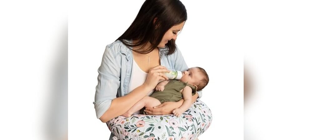 Best Nursing Pillows for Breastfeeding