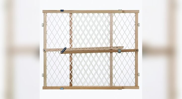 Best Wooden Baby Gates for Home Safety