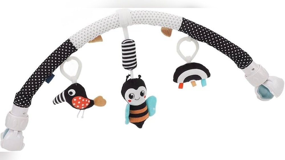 Can Crib Mobiles Help With Baby Motor Skills?