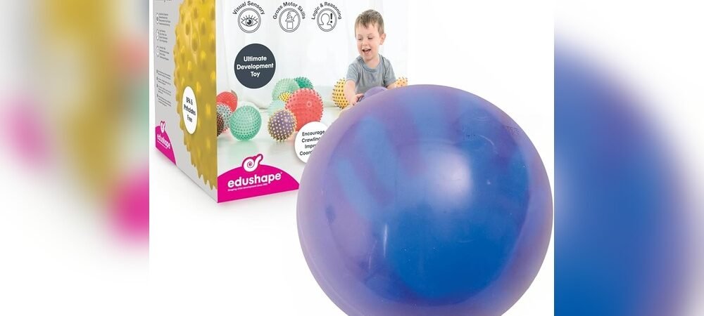 How to Encourage Hand-Eye Coordination in Newborn