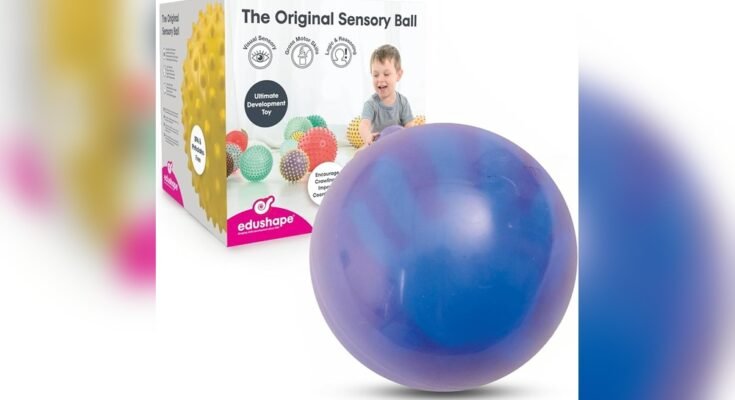 How to Encourage Hand-Eye Coordination in Newborn