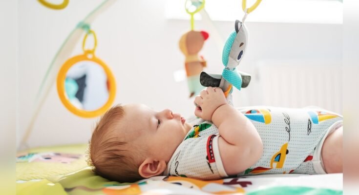 How to Stimulate Sensory Development in Newborn