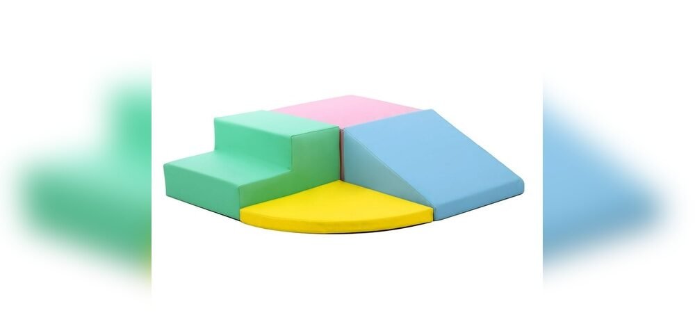 How to Structure Playtime for Newborn Learning