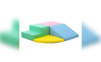 How to Structure Playtime for Newborn Learning