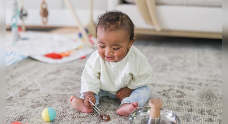 How to Support Independence in Newborn