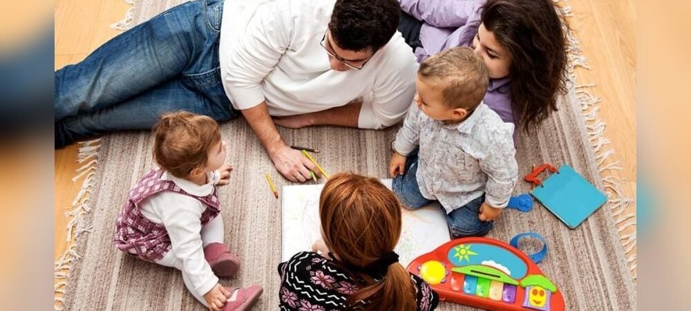 How to Support Newborn Social Skills