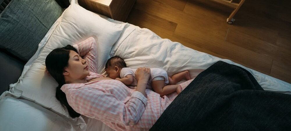 Nighttime Feeding for Newborn Tips