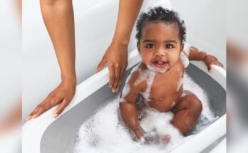 What Baby Bathtub is Best for Small Bathrooms
