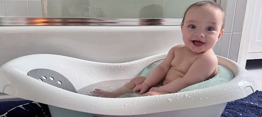 What is the Best Baby Bathtub for Newborns