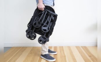 Which Baby Stroller is Best for Airplane Travel